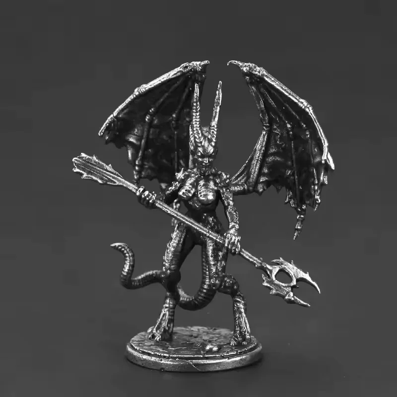 金属製の工芸品、地獄の悪魔兵士、ヴィンテージ風、ダークなスタ - Vintage Collectible Board Games のレビューと価格